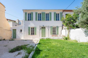 Maison entre Port et Calanques